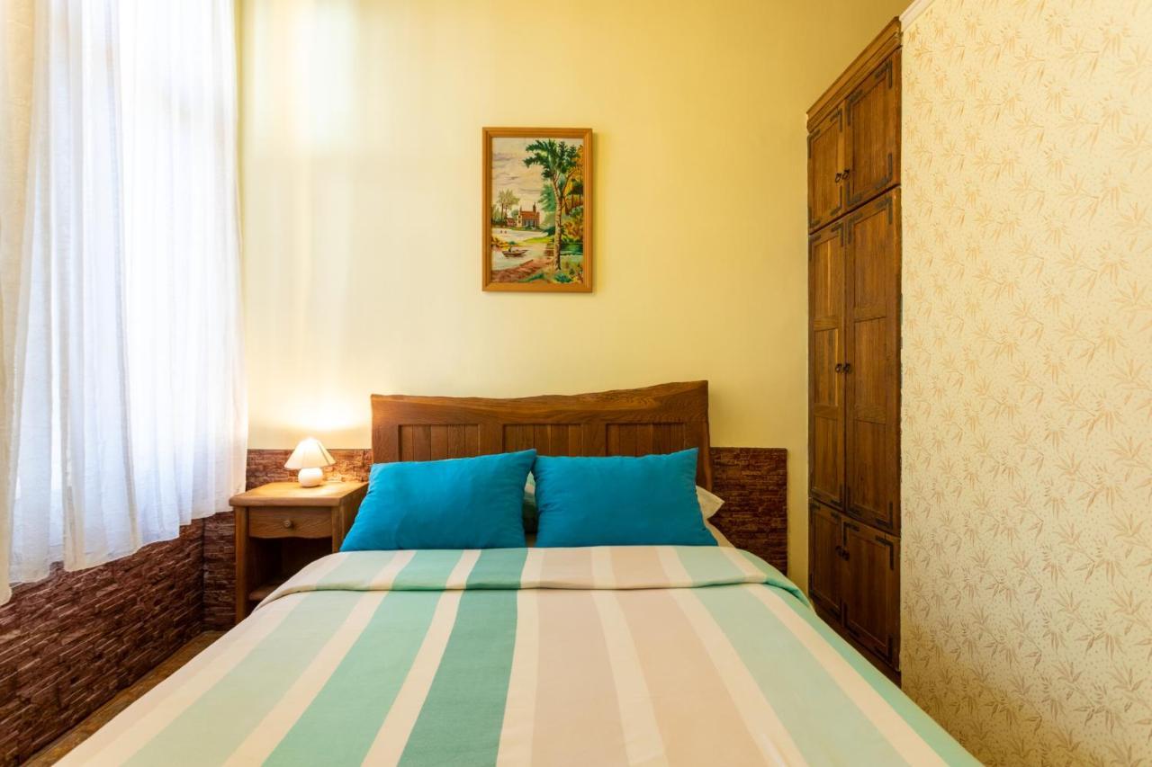Kuca Za Odmor Baranjski Dvori Hotel Zmajevac Екстериор снимка