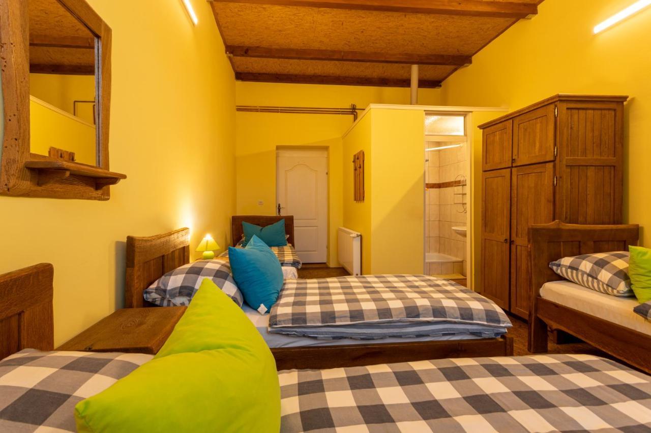 Kuca Za Odmor Baranjski Dvori Hotel Zmajevac Екстериор снимка